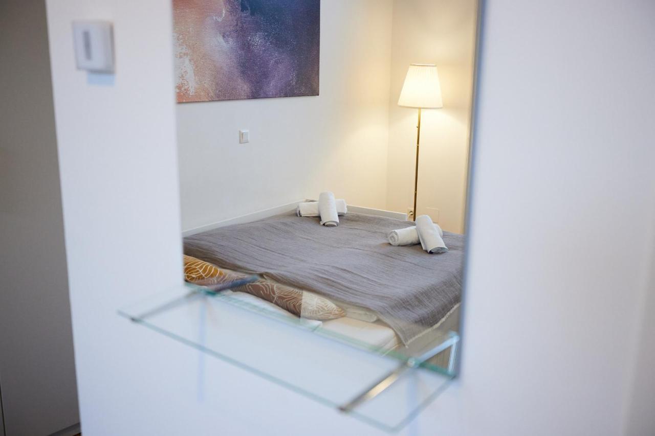 Nice Studio Close To Metro III Vienne Extérieur photo