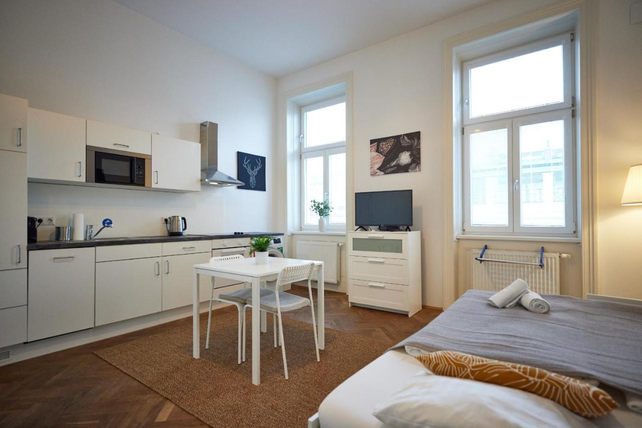 Nice Studio Close To Metro III Vienne Extérieur photo
