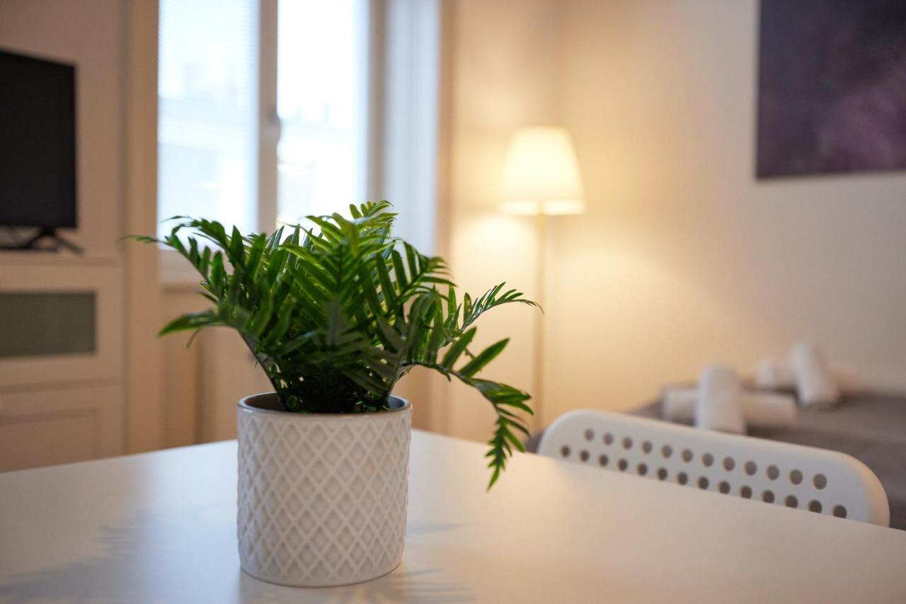 Nice Studio Close To Metro III Vienne Extérieur photo